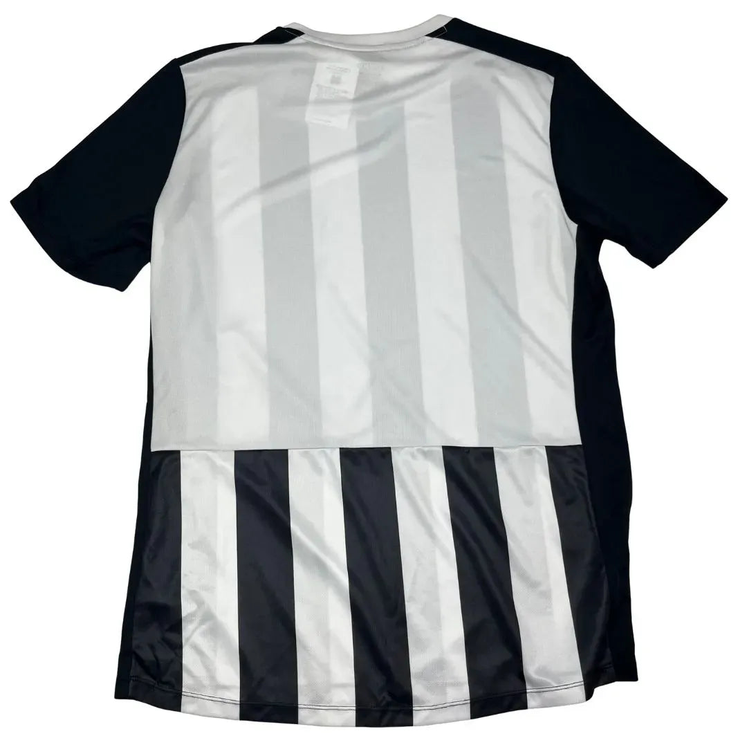 tricou template umbro alb negru l